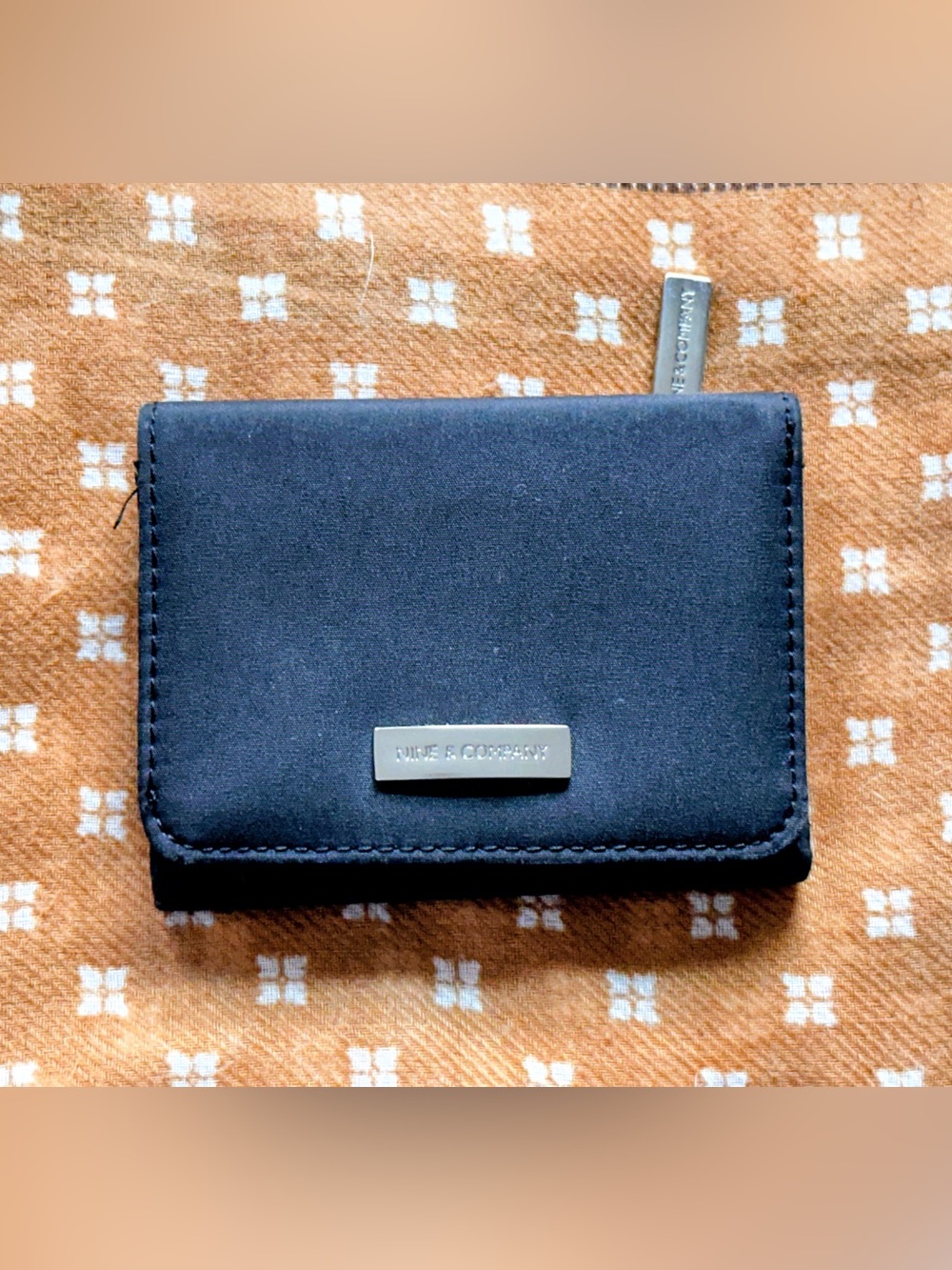 Nine & Company black Wallet coin pouch billfold clutch